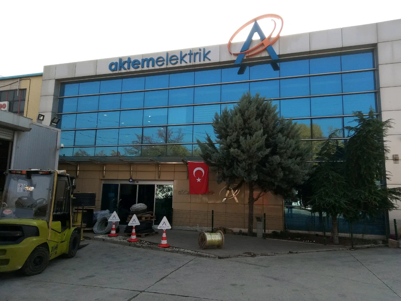 AKTEM ELEKTRİK İDARİ BİNA -ANKARA